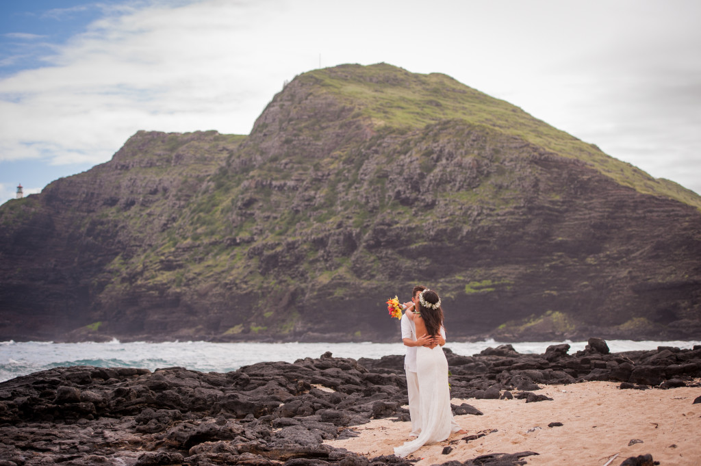 Rachel_Rose_Photography_Hawaii_Oahu_Destination_Wedding_Bride_