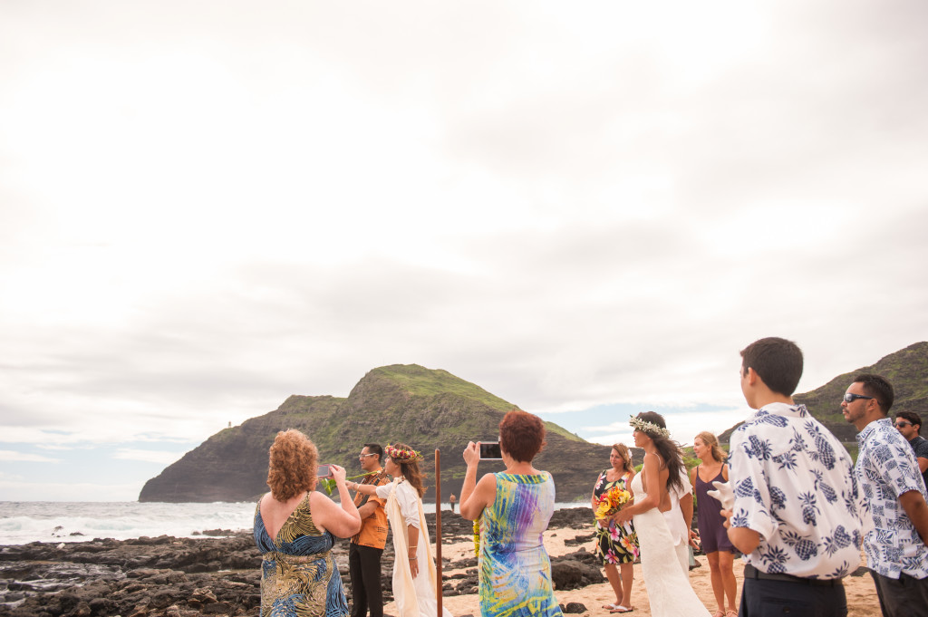 Rachel_Rose_Photography_Hawaii_Oahu_Destination_Wedding_Bride_Groom_Blessing