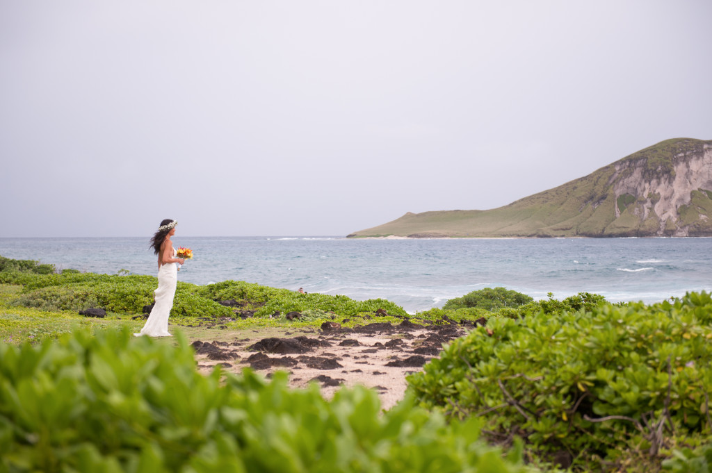 Rachel_Rose_Photography_Hawaii_Oahu_Destination_Wedding_Bride_Groom_Ocean