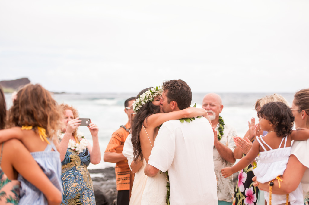 Rachel_Rose_Photography_Hawaii_Oahu_Destination_Wedding_Bride_Groom_Rings_I_Do