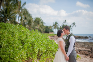 rachelrosephotography_paradisecovebeach_hawaii_wedding-29-copy